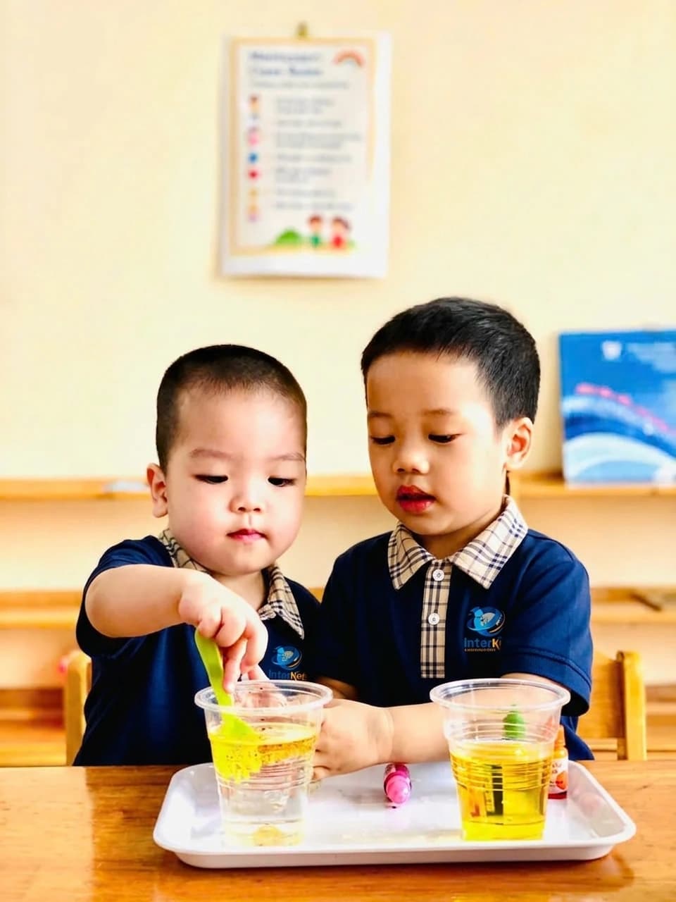 Thí nghiệm khoa học ống nhỏ giọt